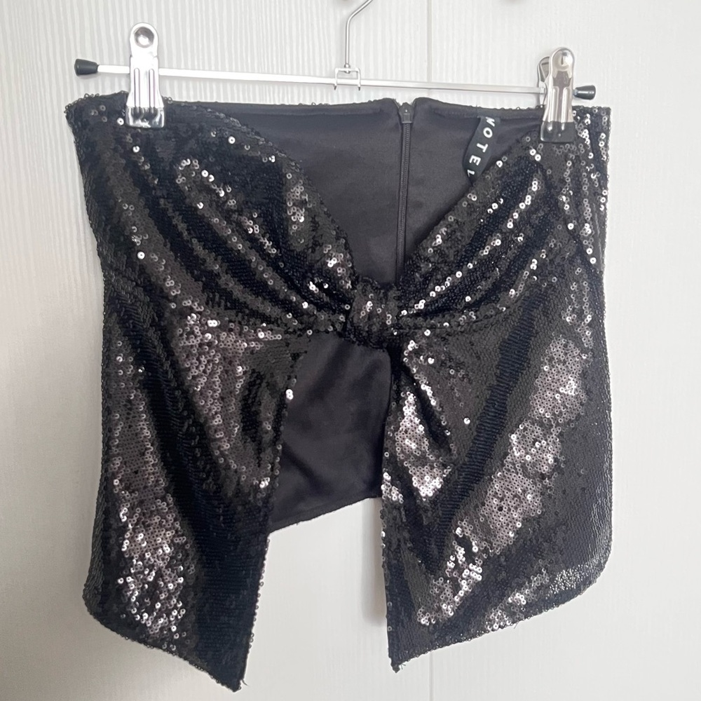 Motel black party top sequin bow tie festival crop top size small